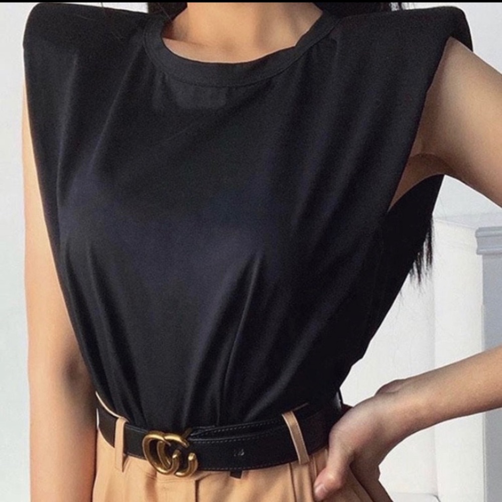 Padded muscle tee